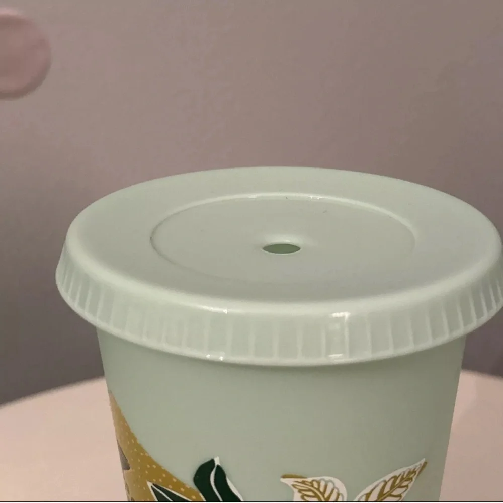 Starbucks 2024 Reusable Earth Month Cold Cup With Straw And Lid Reusable 24oz - Picture 5 of 7